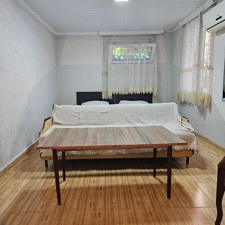 Guest House 2 Floor Batum Dış mekan fotoğraf
